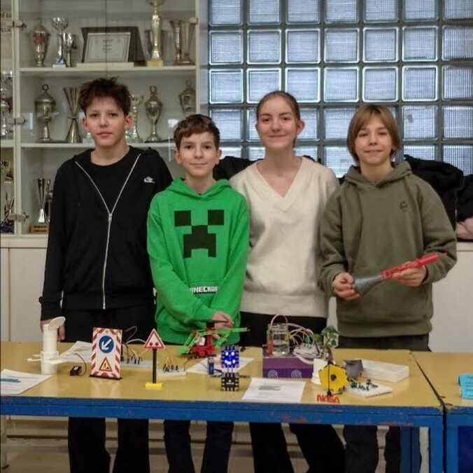 Smotra tehničkog stvaralaštva